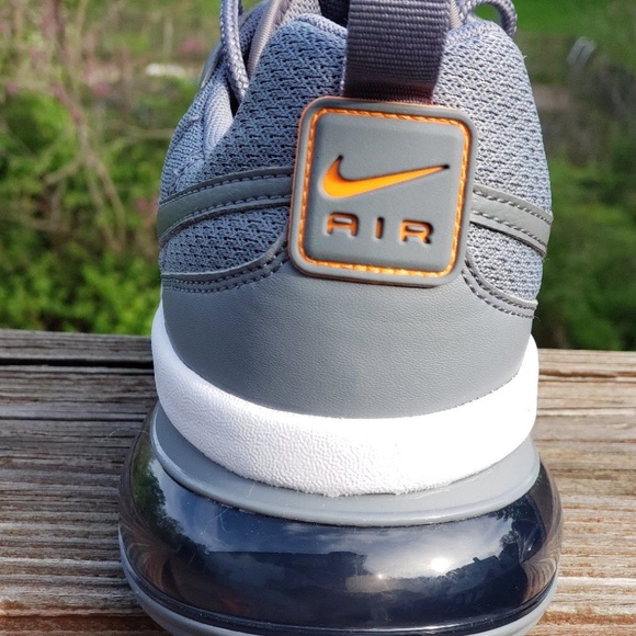 Nike Air Max 270 Futura - Picture 5 of 5